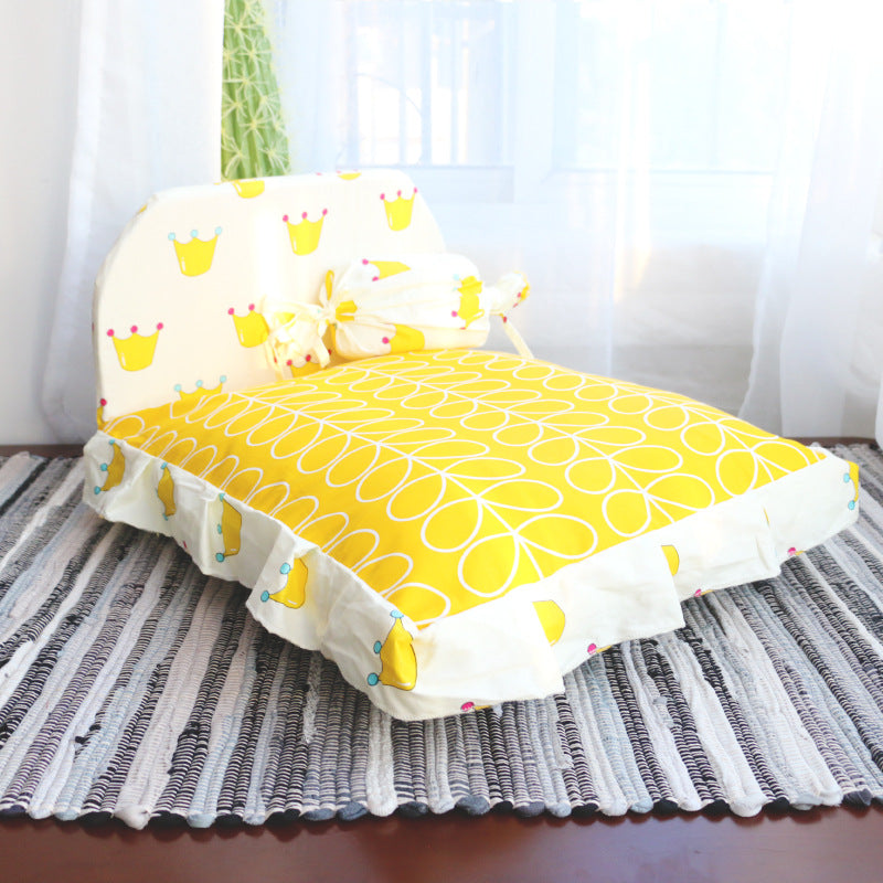 Washable Plush Pet Bed for Dogs & Cats — Non-Slip, Sizes S/M/L