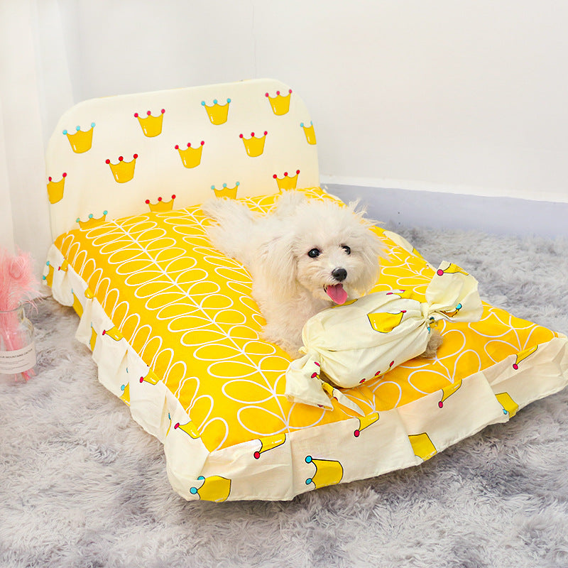 Washable Plush Pet Bed for Dogs & Cats — Non-Slip, Sizes S/M/L